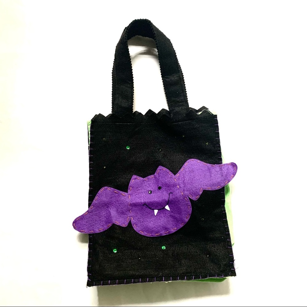 🌺 Halloween purple bat reusable trick or treat bag